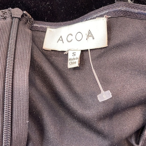 Mini Feather Velvet Black Dress - Picture 4 of 5